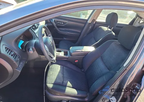 2016 Nissan Altima 2.5 z USA, uszkodzony, nr VIN 1N4AL3AP7GN360054